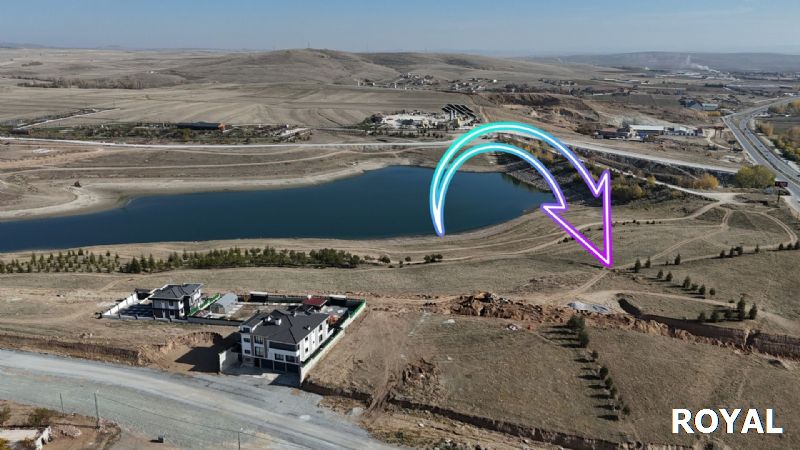  Millet Bahçesi KARŞISINDA SATILIK VİLLA ARSASI