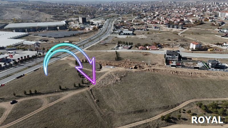  Millet Bahçesi KARŞISINDA SATILIK VİLLA ARSASI